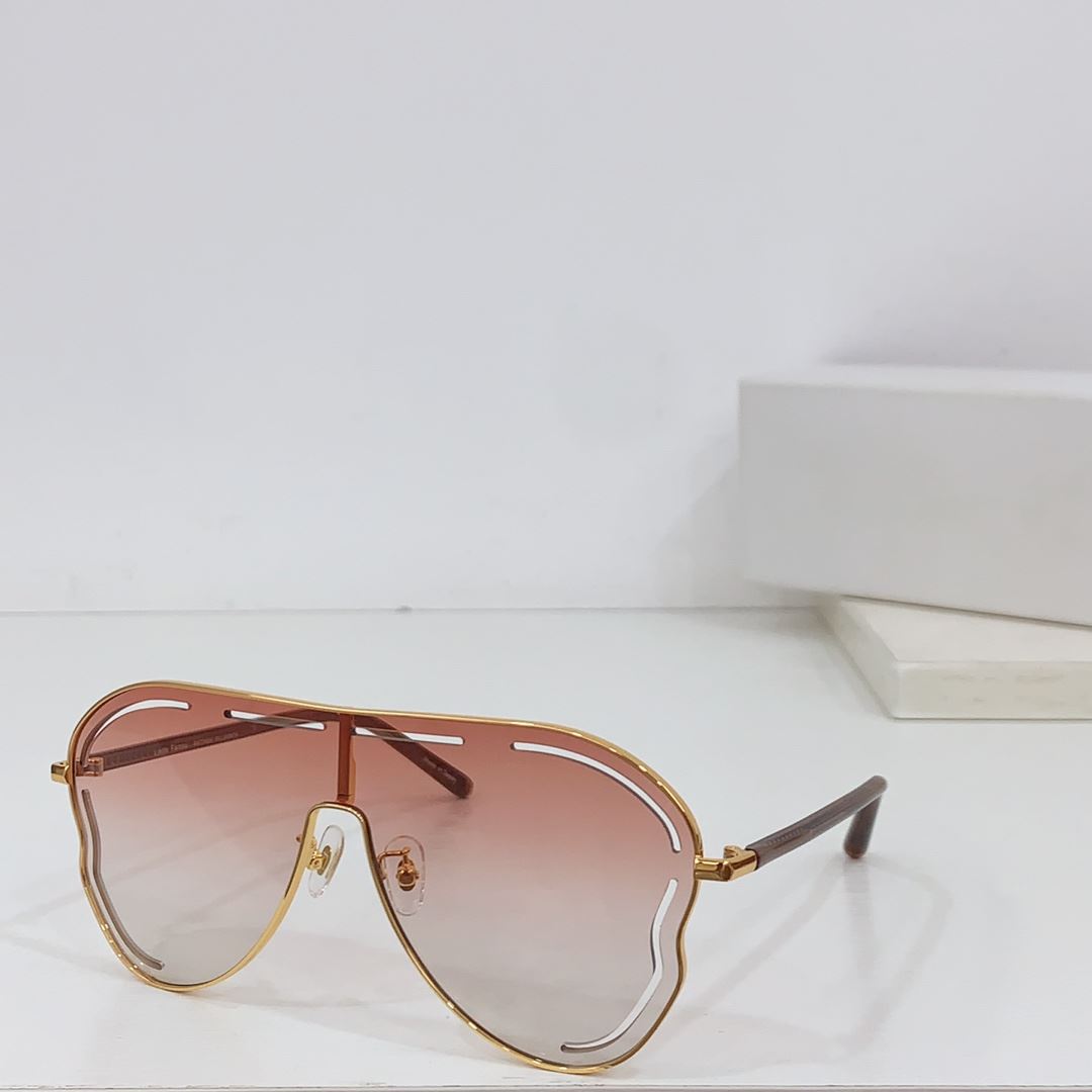 Linda Farrow Sunglasses